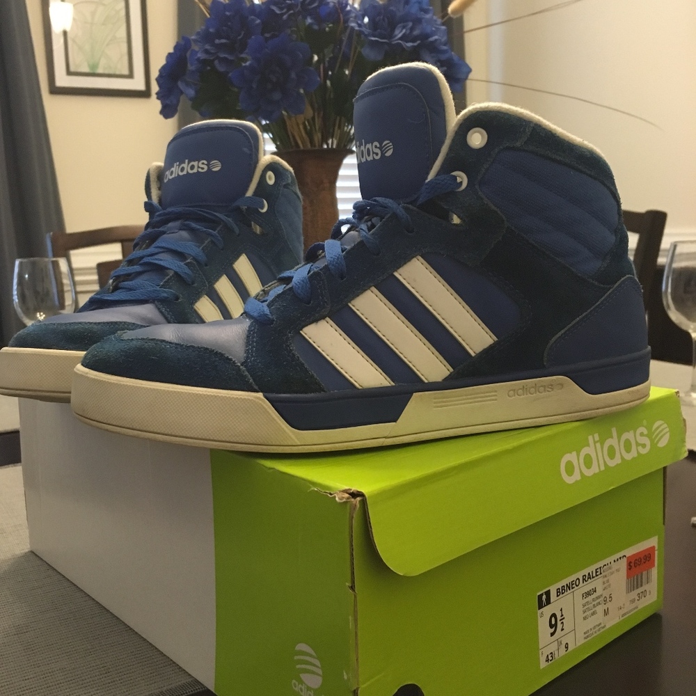 Men's used Size 9.5 Adidas BBNEO Raleigh Mid Shoes